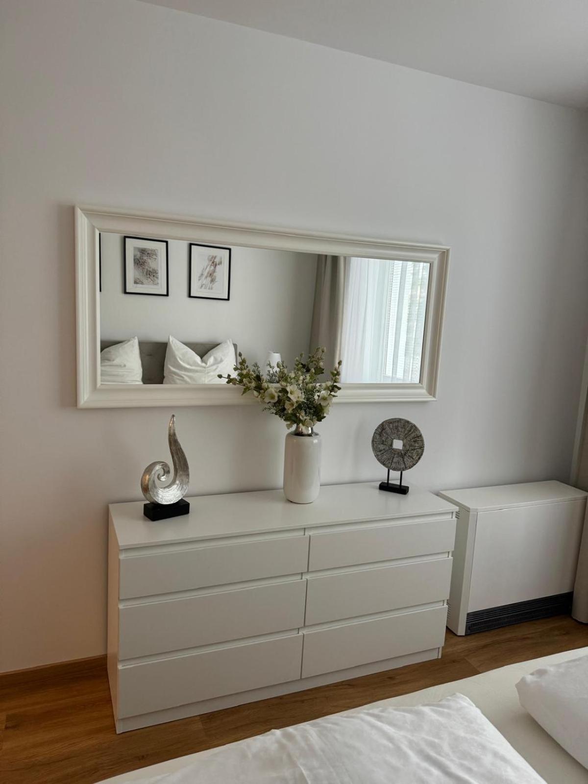 Sunny And Elegant Apartament In Central Location Graz Buitenkant foto