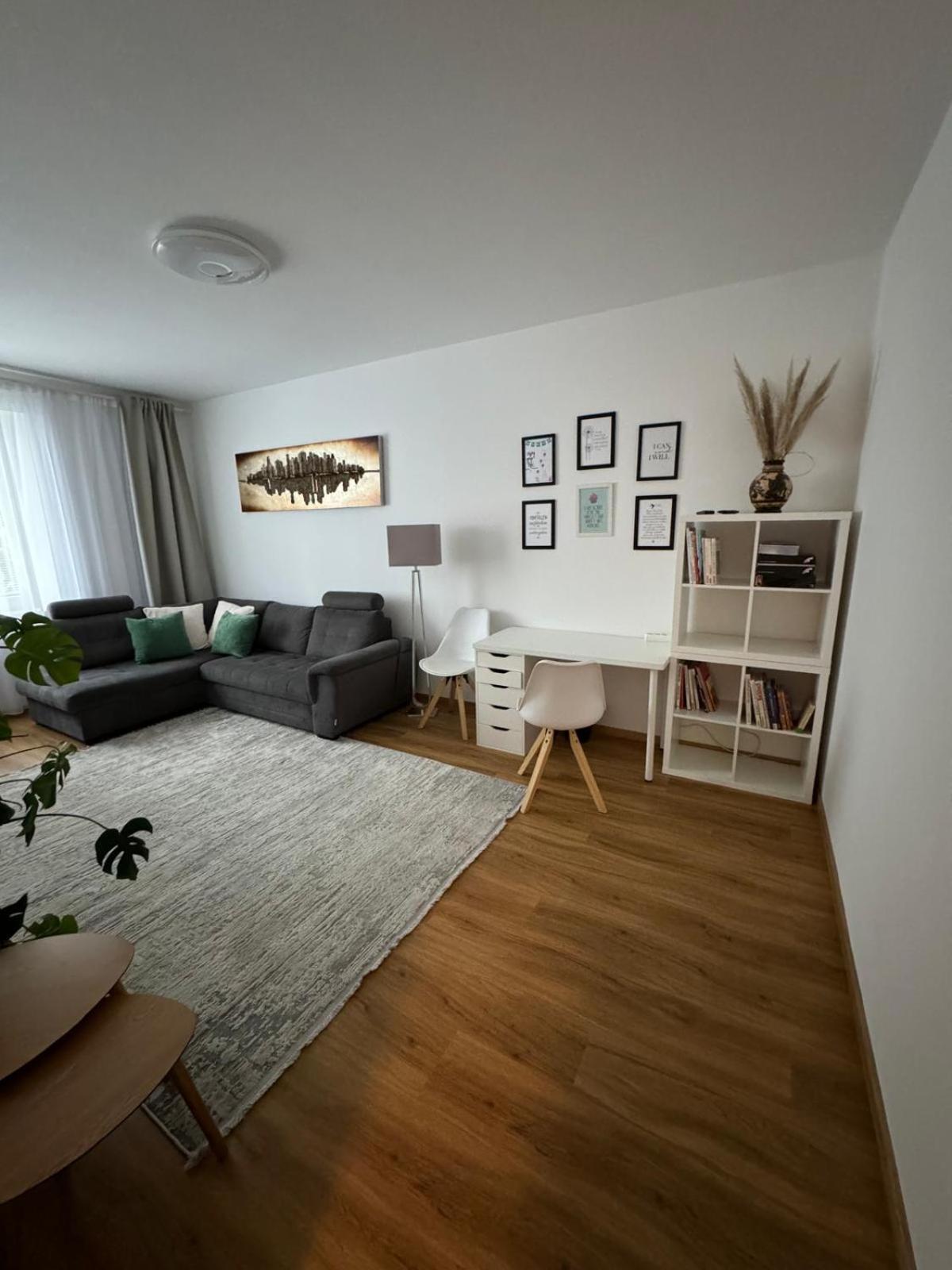 Sunny And Elegant Apartament In Central Location Graz Buitenkant foto